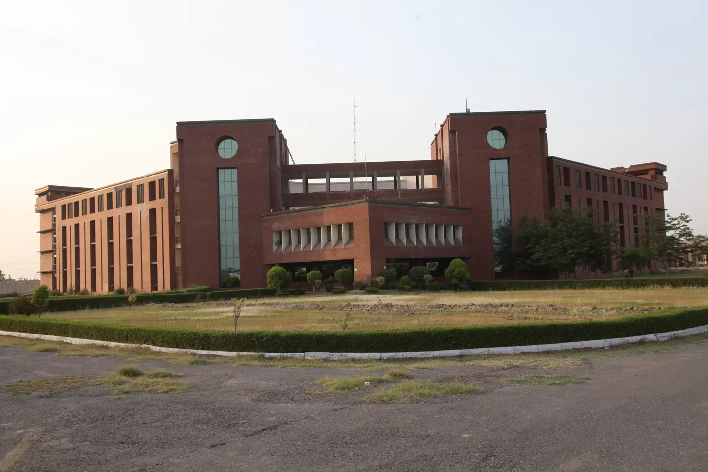 DJ Ayurvedic College Modinagar Admissions, Fees, Reviews DJ Ayurvedic College Modinagar