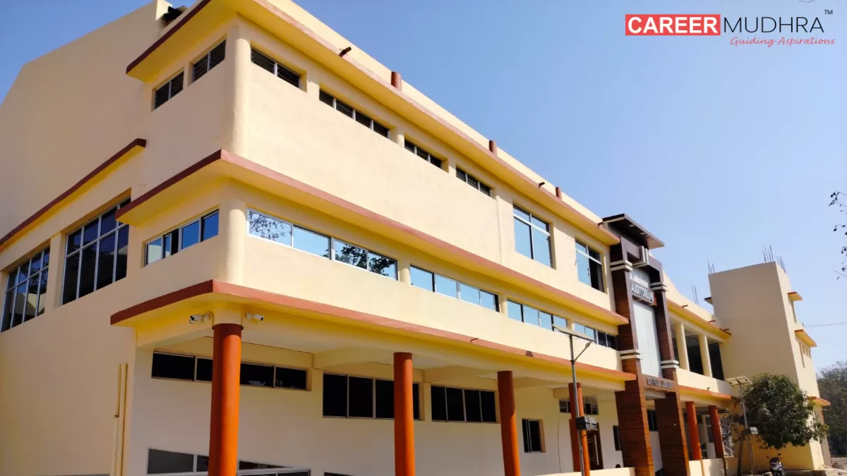 Vananchal Dental College Garhwa: Admissions, Courses, Fees, Placements, Rankings, Facilities, Review
