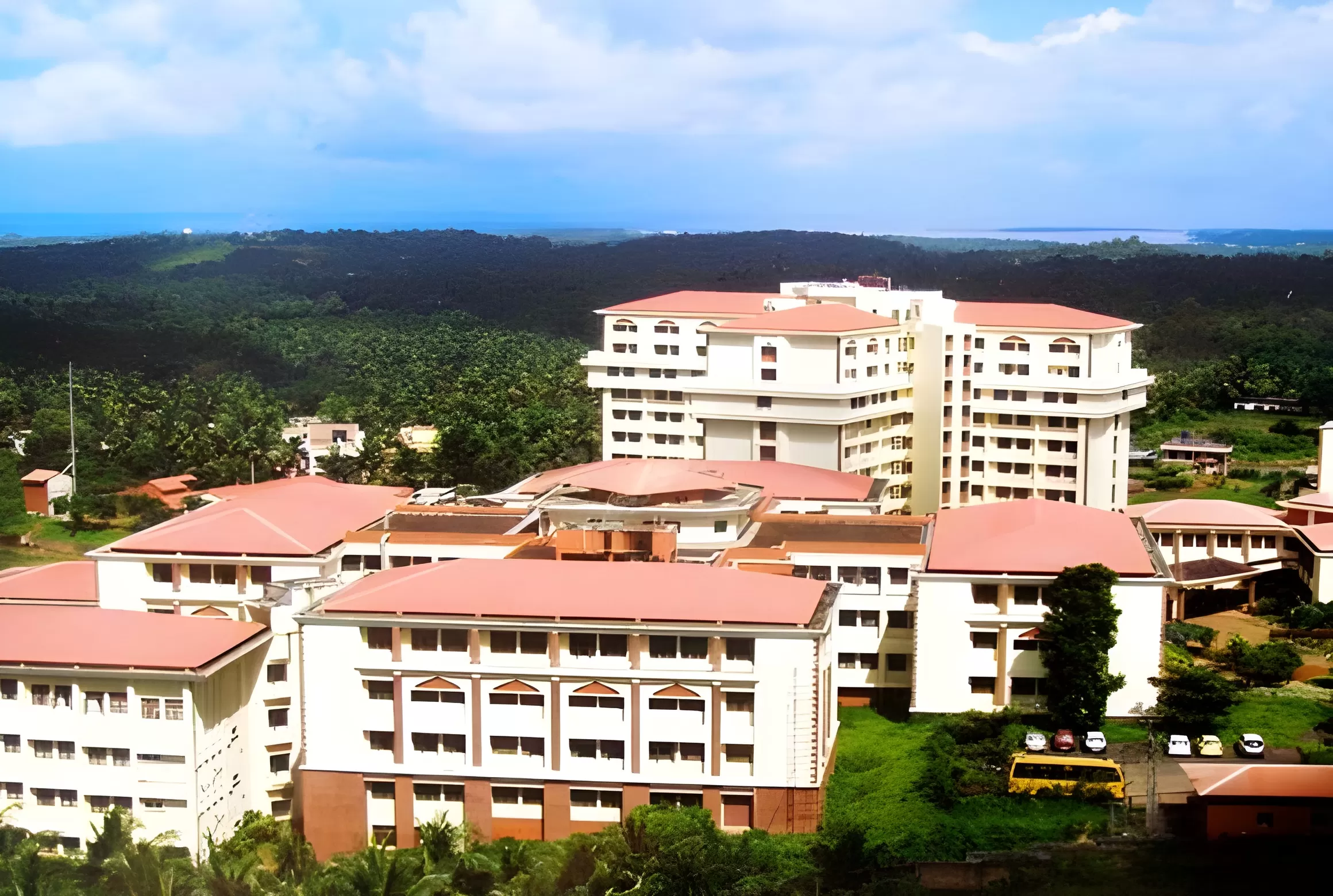 Yenepoya Medical College Mangalore Admission, Courses Offered, Fee Structure, Recognition, Facilities Yenepoya Medical College Mangalore Admission, Courses Offered, Fee Structure, Recognition, Facilities
